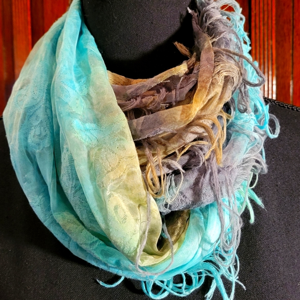 Mc Oasis Mermaid Infinity Turquoise Scarf